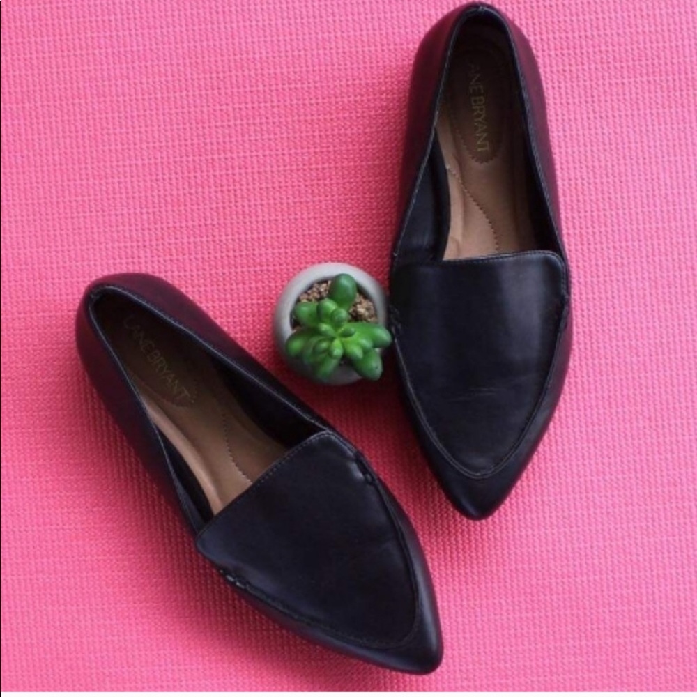 NEW Lane Bryant point loafer flats